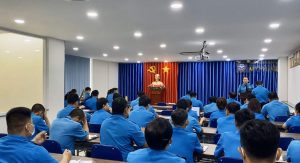 Giám đốc nhân sự Nguyễn Hữu Nghĩa triển khai quy chế thưởng phạt theo KPI - Bảo vệ Ngày và Đêm họp giao ban tháng 5/2020